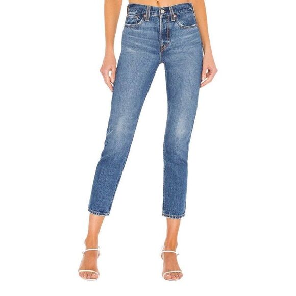 Levi's NEW Wedgie Jeans  - Picture 1 of 10
